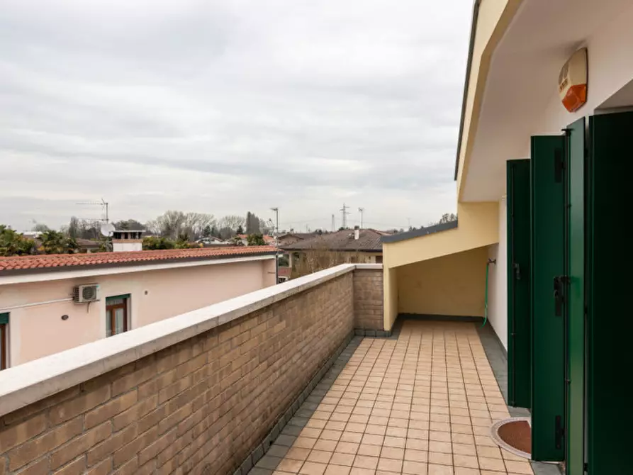 Immagine 17 di Appartamento in vendita  in Via Marcello Benedetto a Abano Terme