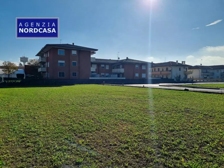 Immagine 1 di Terreno in vendita  in Via Marinoni a Santa Maria Di Sala