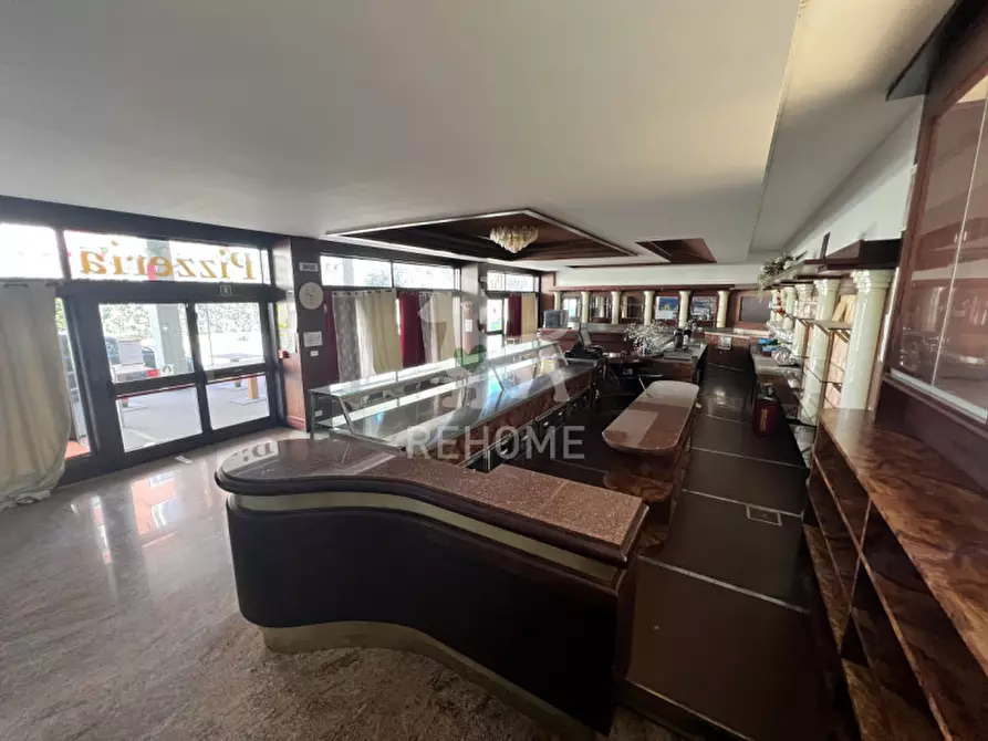 Immagine 1 di Attività commerciale in vendita  in Via Pradamano 41 Udine a Udine