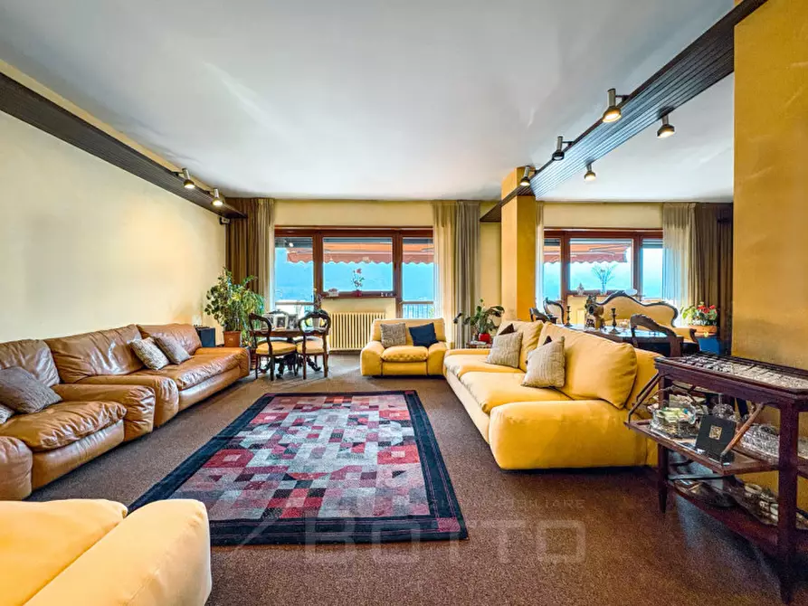 Immagine 3 di Appartamento in vendita  in Via Giacomo Matteotti, 64 a Omegna