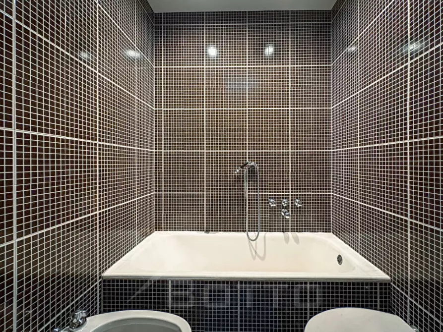 Immagine 19 di Appartamento in vendita  in Via Giacomo Matteotti, 64 a Omegna