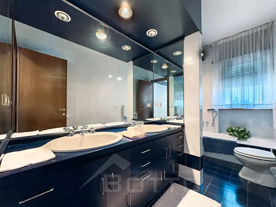 Immagine 36 di Appartamento in vendita  in Via Giacomo Matteotti, 64 a Omegna