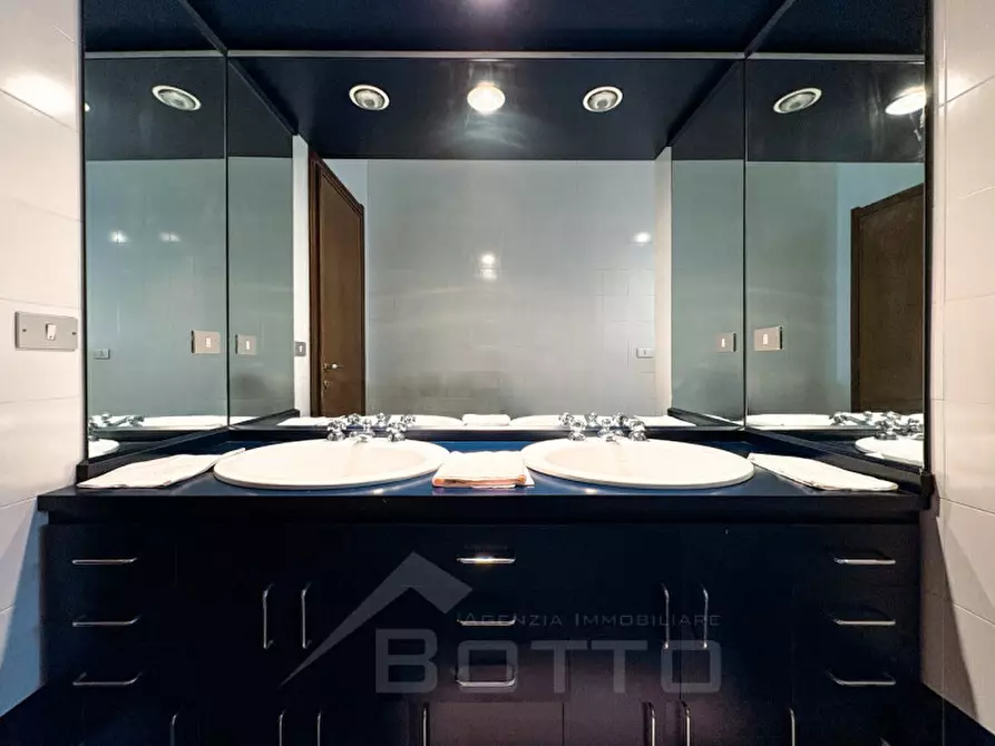 Immagine 37 di Appartamento in vendita  in Via Giacomo Matteotti, 64 a Omegna