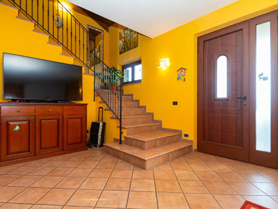 Immagine 6 di Villa in vendita  in VIA FERMI 3 a Busano