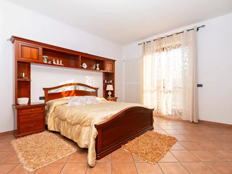 Immagine 17 di Villa in vendita  in VIA FERMI 3 a Busano