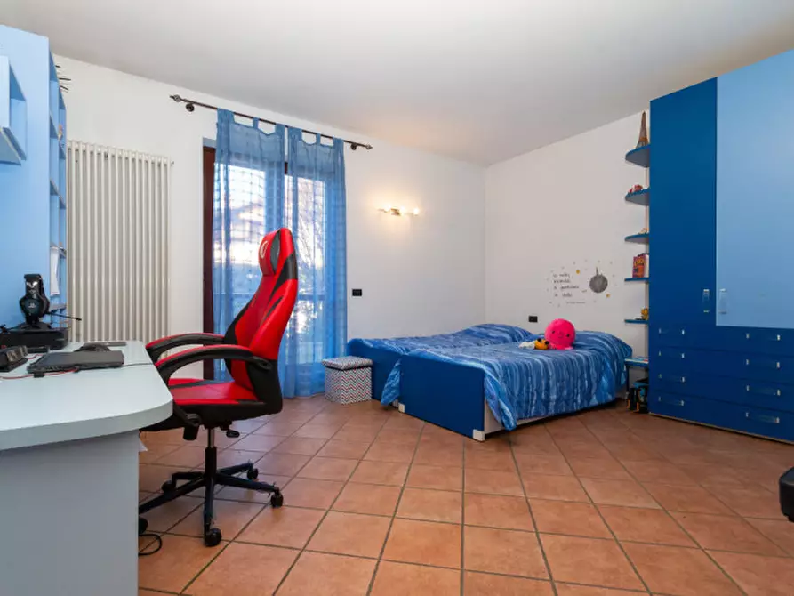 Immagine 25 di Villa in vendita  in VIA FERMI 3 a Busano