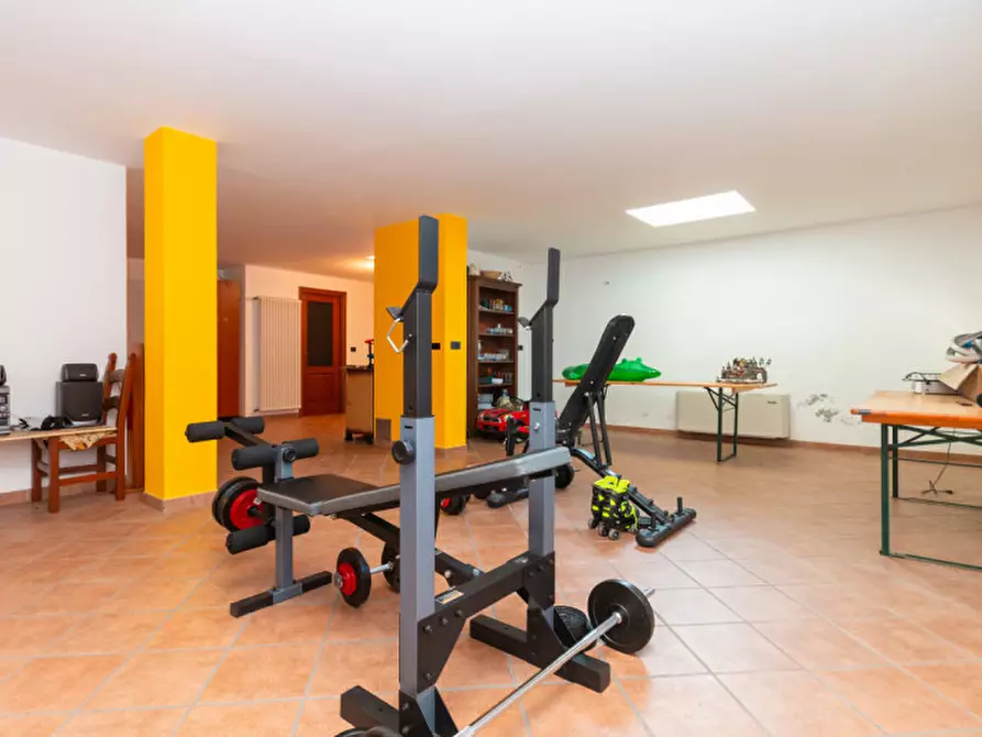 Immagine 50 di Villa in vendita  in VIA FERMI 3 a Busano