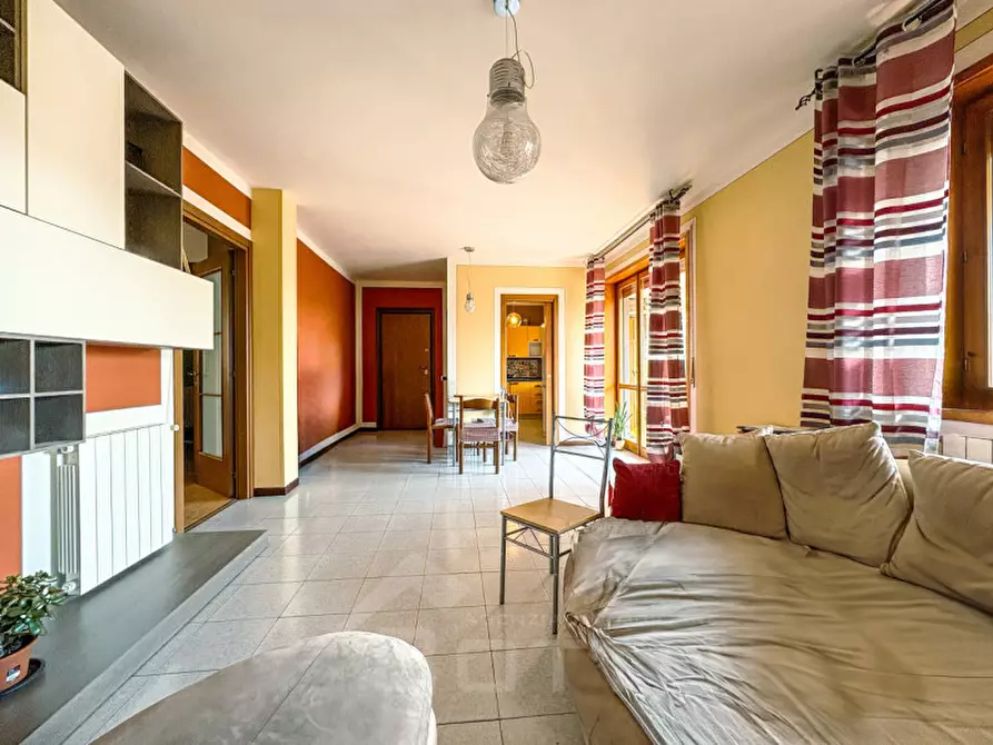 Immagine 1 di Appartamento in vendita  in Via Mozzalina, 102 a Omegna