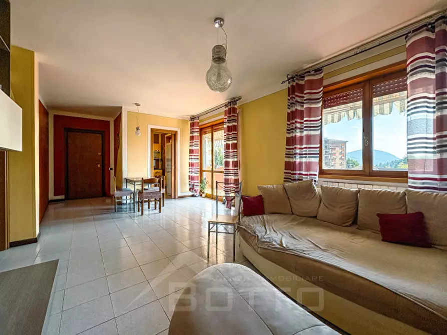 Immagine 4 di Appartamento in vendita  in Via Mozzalina, 102 a Omegna