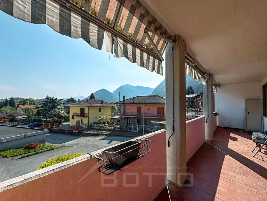 Immagine 9 di Appartamento in vendita  in Via Mozzalina, 102 a Omegna