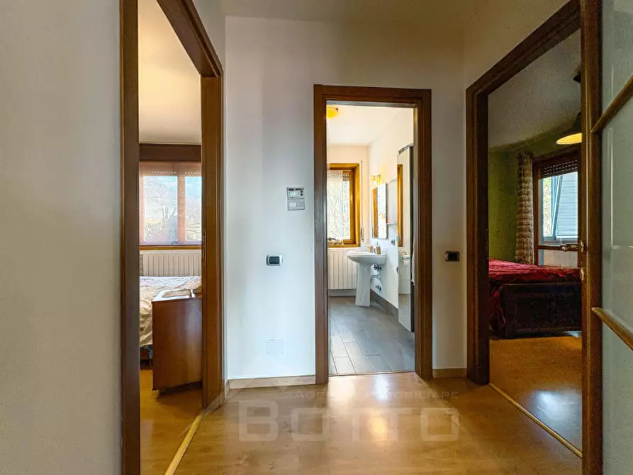 Immagine 12 di Appartamento in vendita  in Via Mozzalina, 102 a Omegna