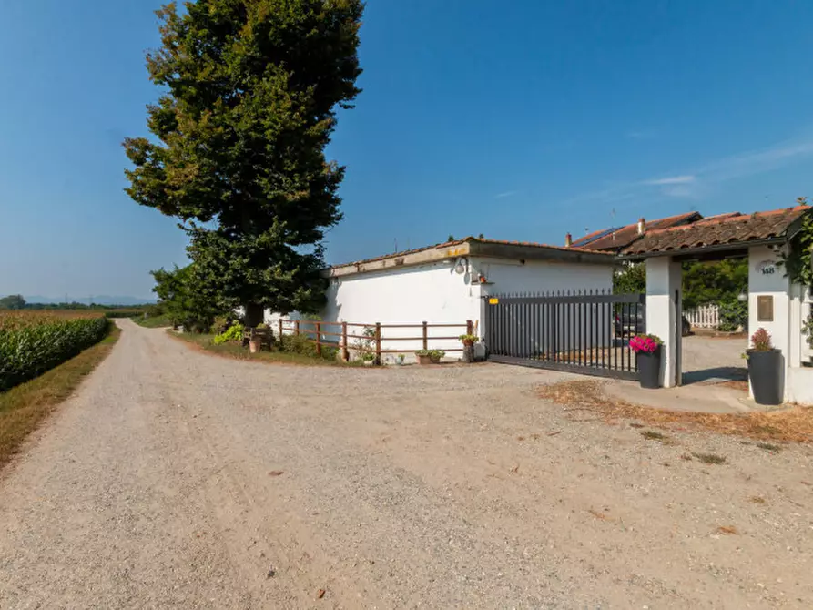 Immagine 10 di Casa indipendente in vendita  in Via Saluggia 148 a Crescentino