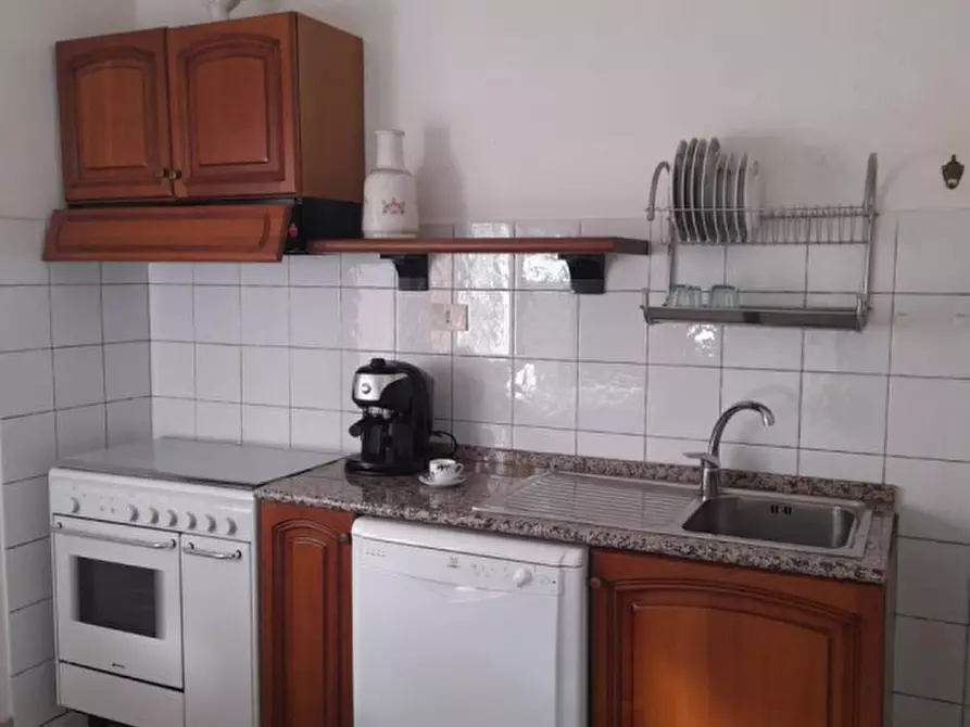 Immagine 6 di Casa bifamiliare in vendita  in miriacheddu 1 a San Teodoro