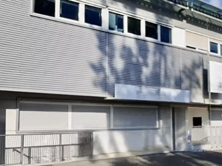 Immagine 1 di Ufficio in vendita  in Via Roma a Vedelago