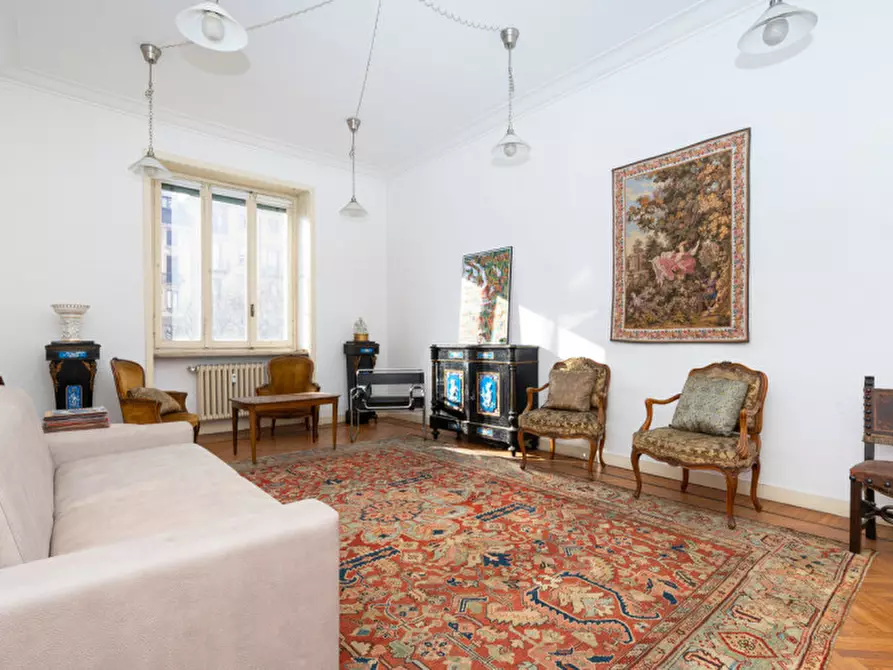 Immagine 5 di Appartamento in vendita  in Corso Vinzaglio 16 a Torino