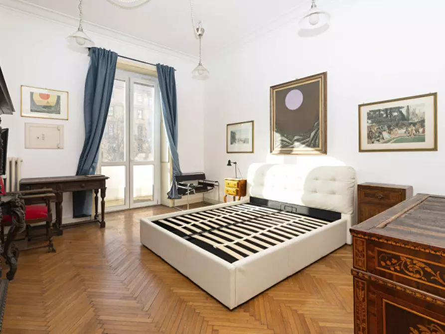 Immagine 14 di Appartamento in vendita  in Corso Vinzaglio 16 a Torino