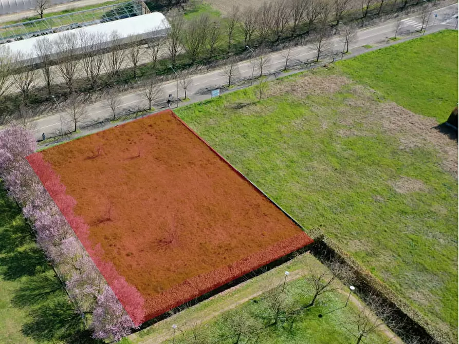 casa indipendente in vendita a Parma in zona Vicomero