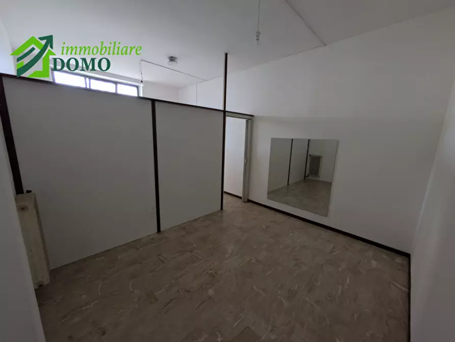 Immagine 14 di Attività commerciale in affitto  in viale Europa 113 a Thiene