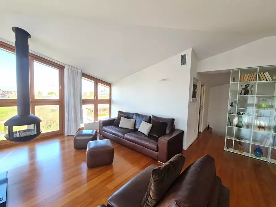 Immagine 6 di Attico in vendita  in via Alessandro Volta a Abano Terme