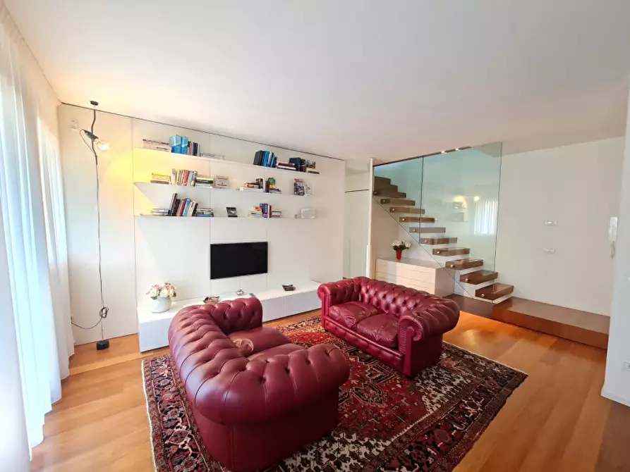 Immagine 8 di Attico in vendita  in via Alessandro Volta a Abano Terme