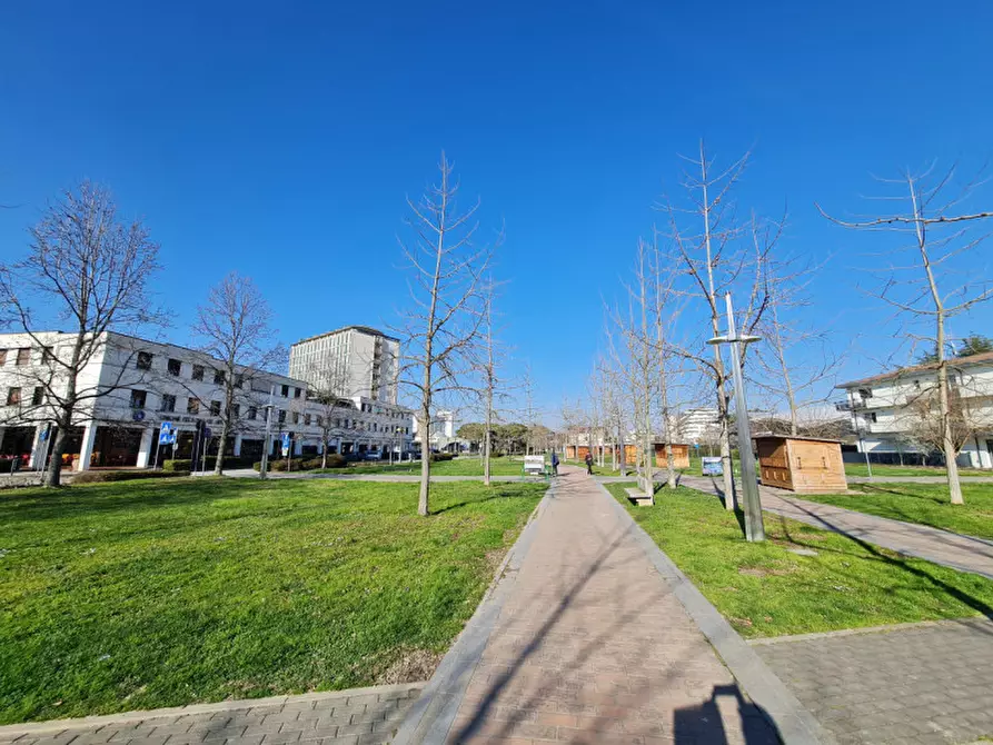 Immagine 57 di Attico in vendita  in via Alessandro Volta a Abano Terme