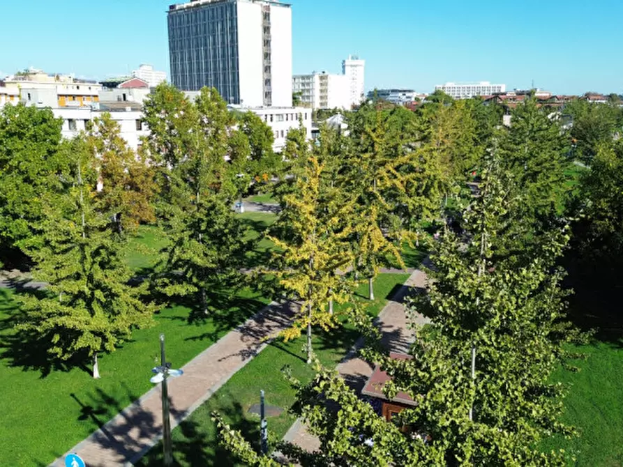 Immagine 61 di Attico in vendita  in via Alessandro Volta a Abano Terme