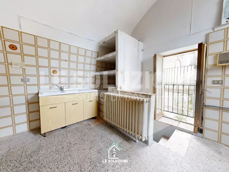 Immagine 9 di Casa indipendente in vendita  in via santa maria 95 a Putignano