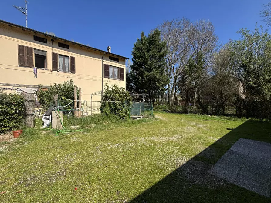 Immagine 40 di Appartamento in vendita  in Strada Salvador Allende, 23 a Torrile