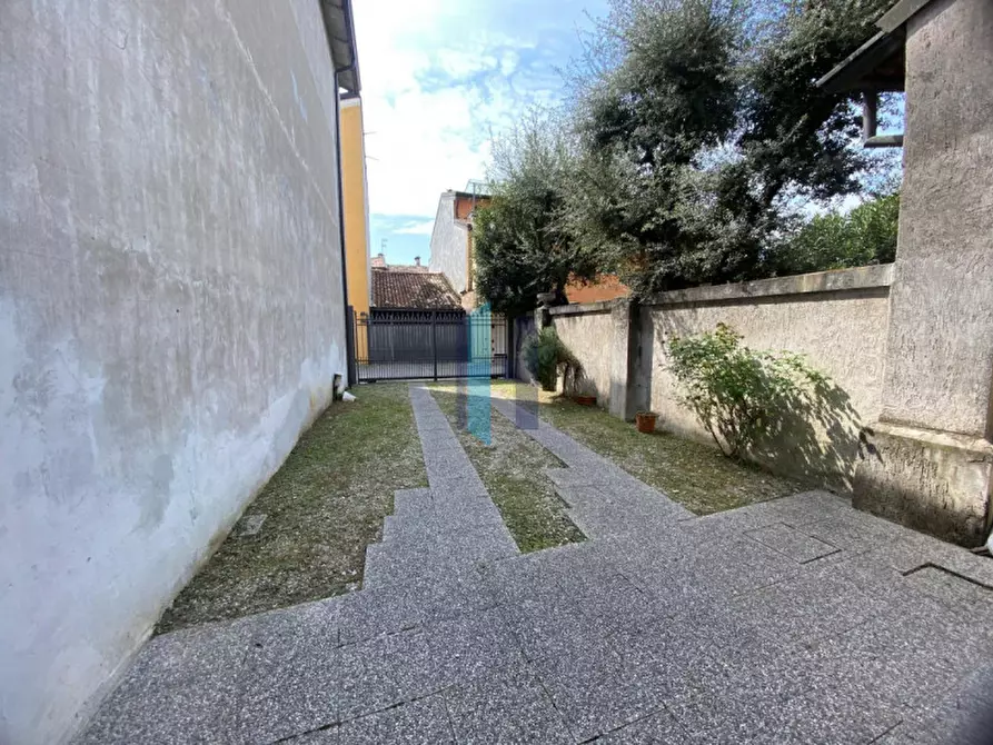 Immagine 27 di Casa indipendente in vendita  in VIA GIUSEPPE GARIBALDI a Carpenedolo