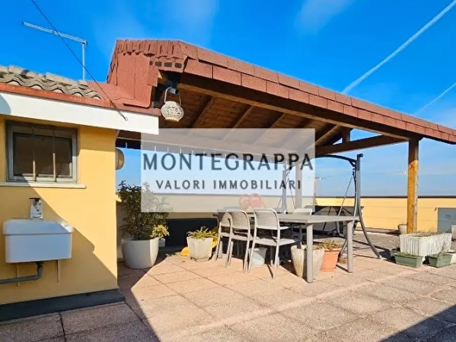 Immagine 30 di Appartamento in vendita  in Piazzale Roma a Istrana