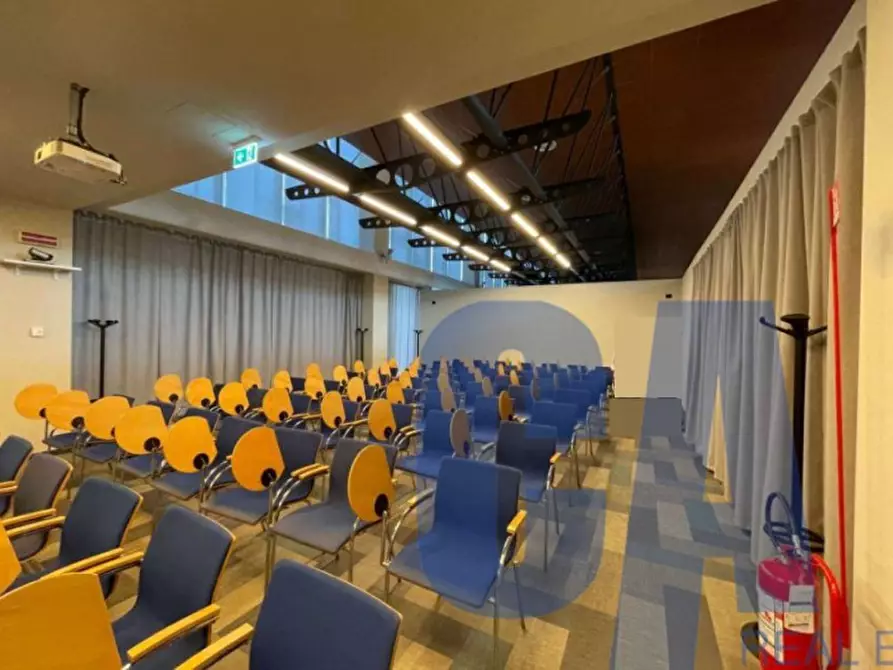 Immagine 8 di Ufficio in affitto  in VIA LOMBARDIA a Rho
