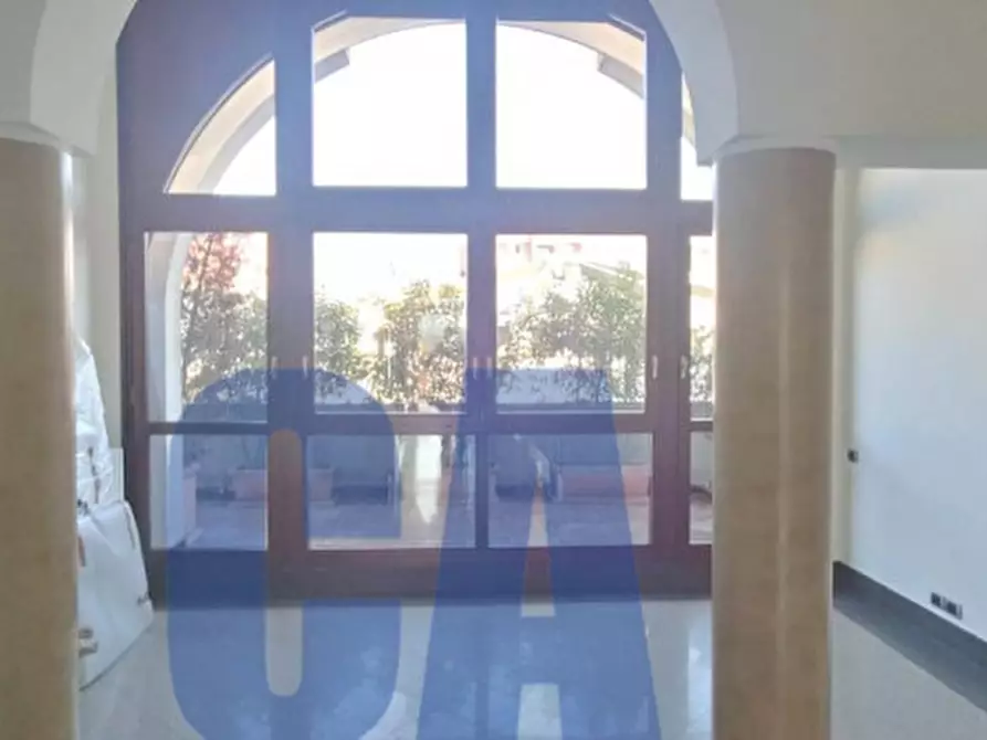 Immagine 7 di Ufficio in vendita  in VIA DONIZETTI GAETANO a Monza