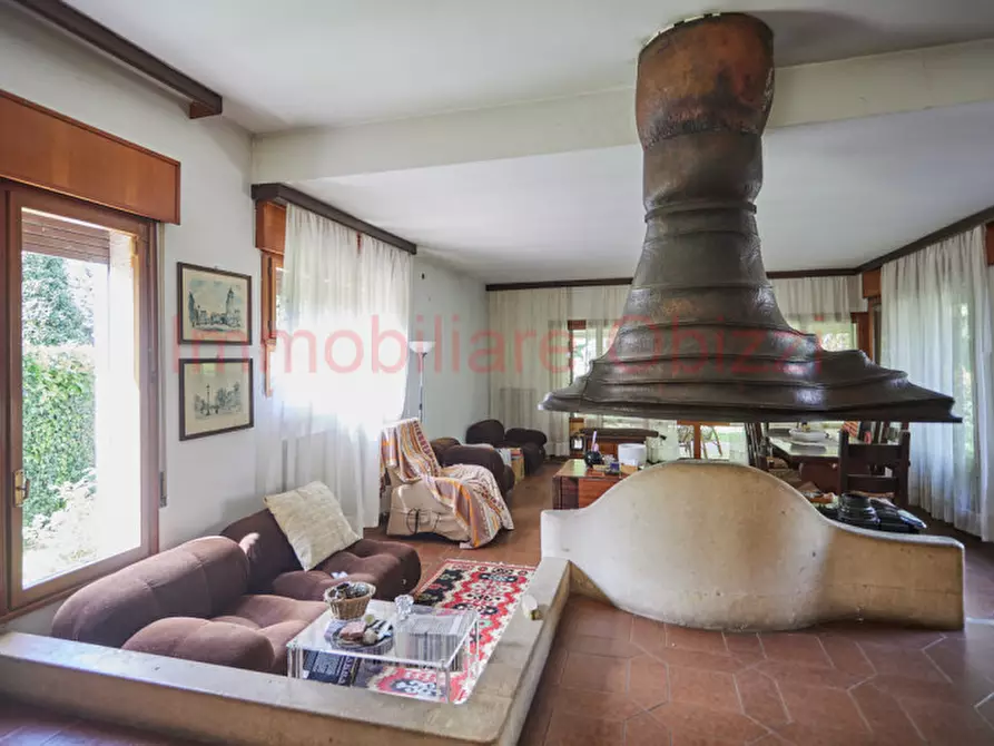 Immagine 4 di Villa in vendita  in Via Firenze a Selvazzano Dentro