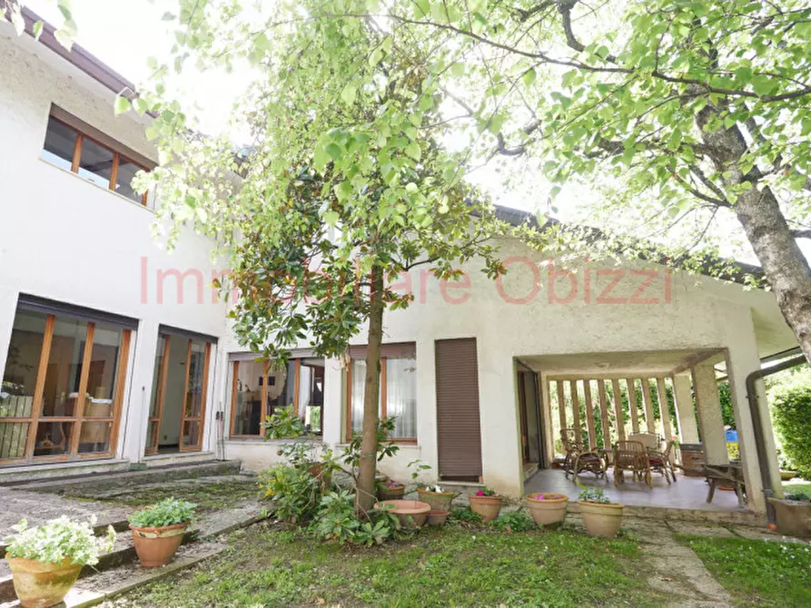 Immagine 20 di Villa in vendita  in Via Firenze a Selvazzano Dentro