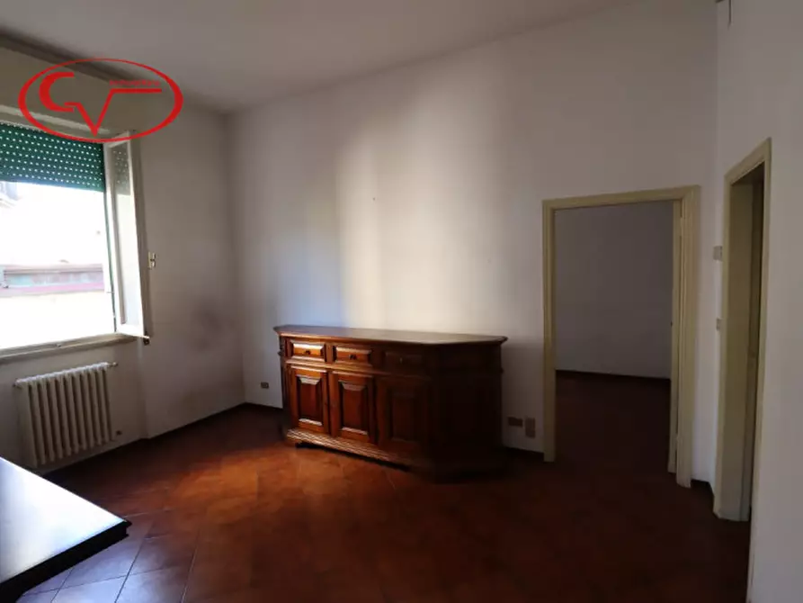 Immagine 6 di Appartamento in vendita  in Viale Armando Diaz a Montevarchi