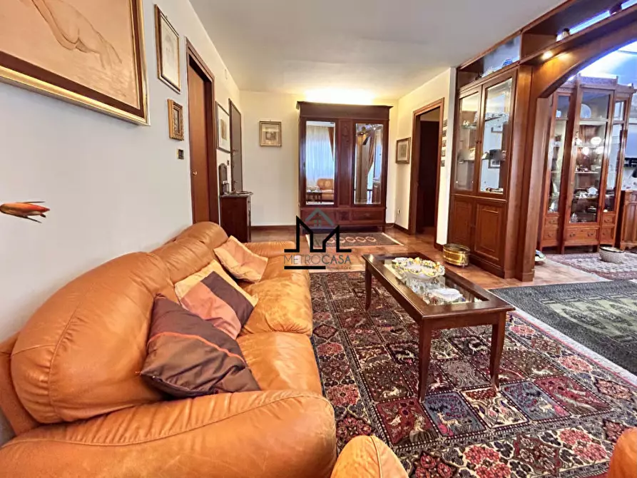 Immagine 5 di Appartamento in vendita  a Palermo