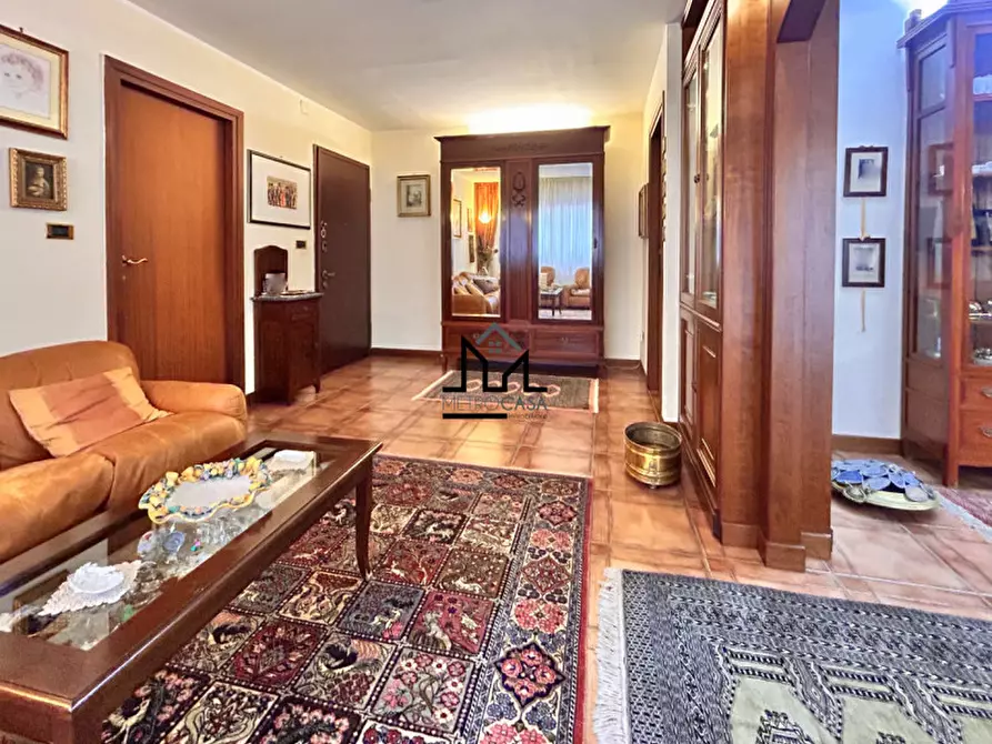 Immagine 6 di Appartamento in vendita  a Palermo