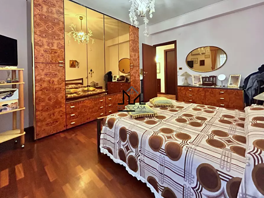 Immagine 24 di Appartamento in vendita  a Palermo