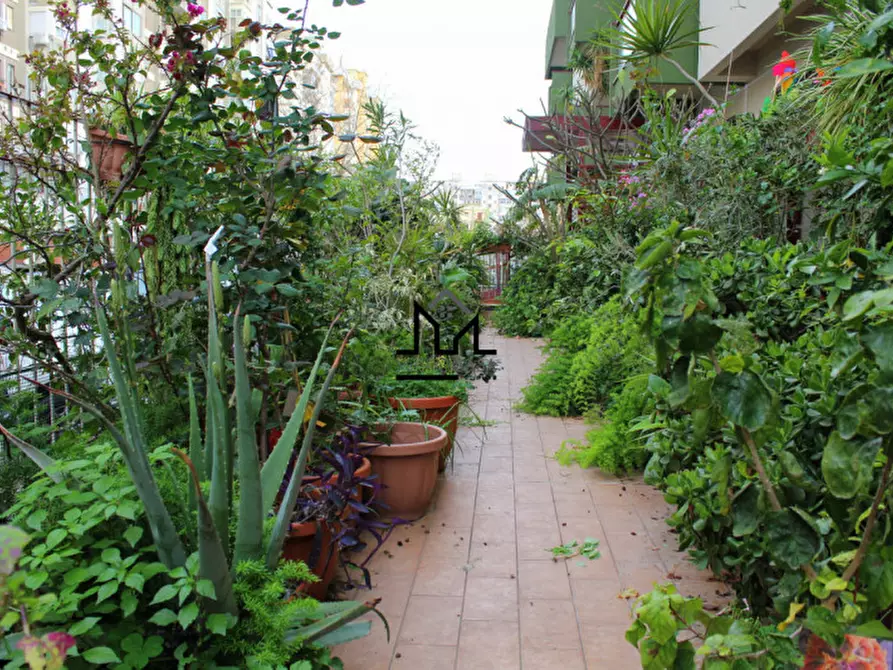 Immagine 46 di Appartamento in vendita  a Palermo