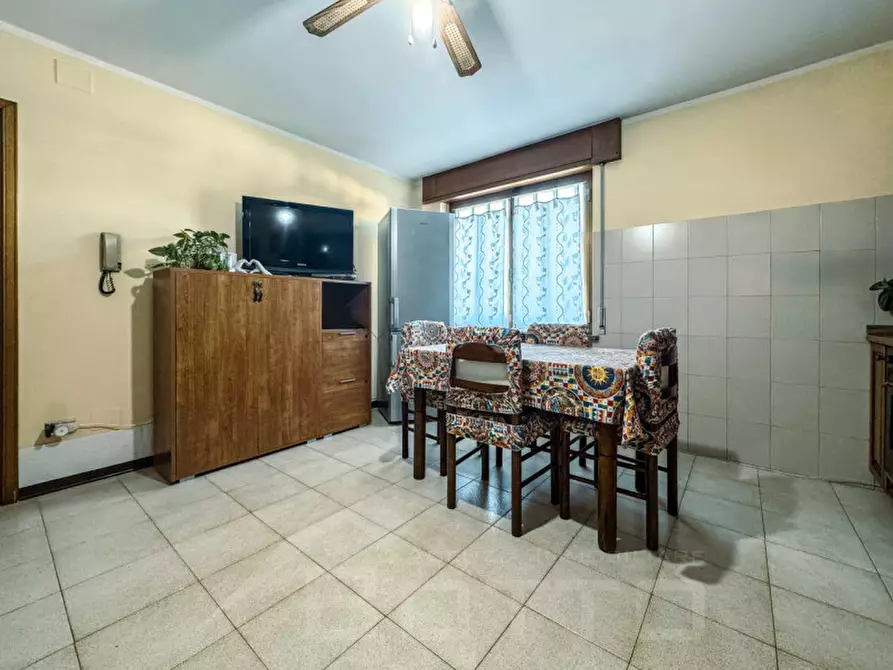 Immagine 25 di Casa bifamiliare in vendita  in via bescapè 26 a Borgomanero