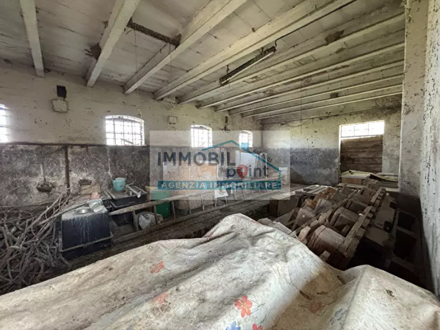 Immagine 27 di Rustico / casale in vendita  in Via Euganea Feriole a Selvazzano Dentro