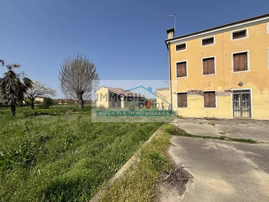 Immagine 30 di Rustico / casale in vendita  in Via Euganea Feriole a Selvazzano Dentro