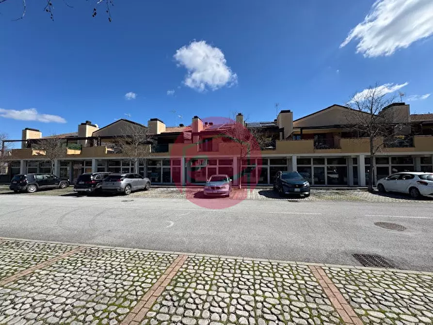 Immagine 2 di Negozio in vendita  a Longiano