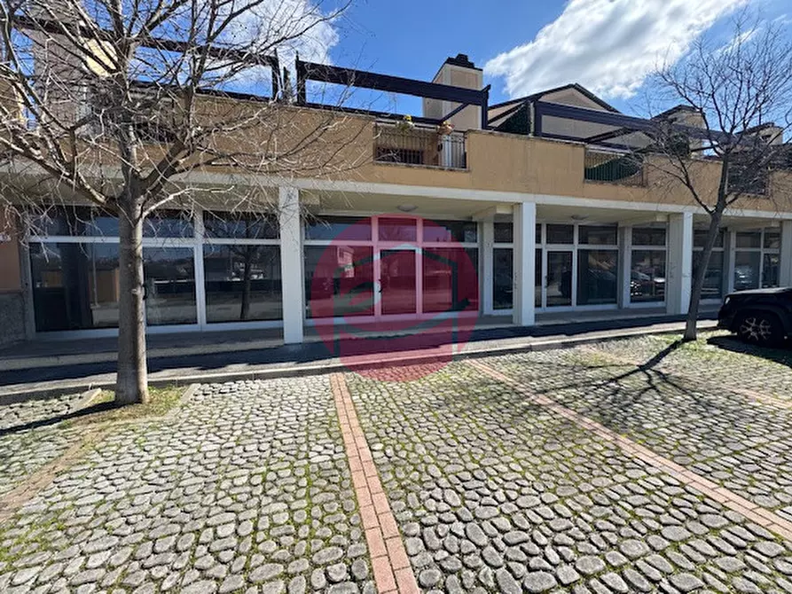 Immagine 3 di Negozio in vendita  a Longiano