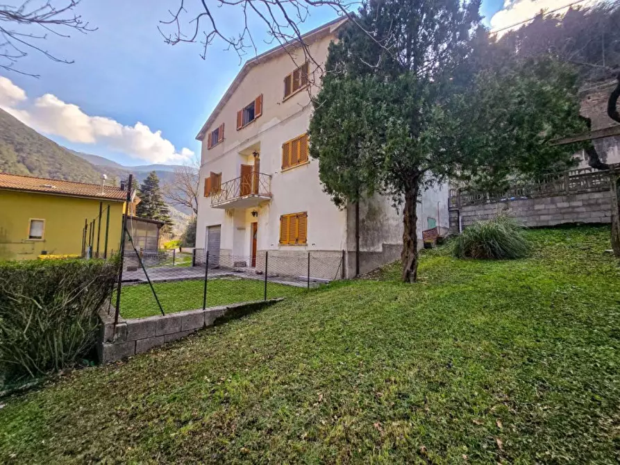 Immagine 7 di Casa indipendente in vendita  in Foci a Cagli