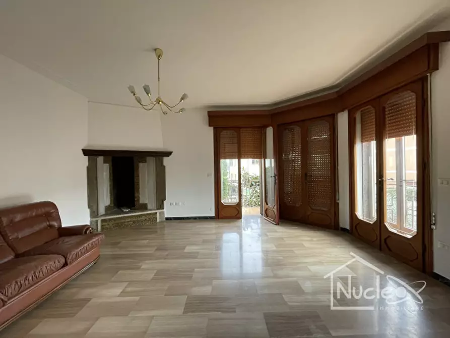 Immagine 6 di Casa indipendente in vendita  a Due Carrare