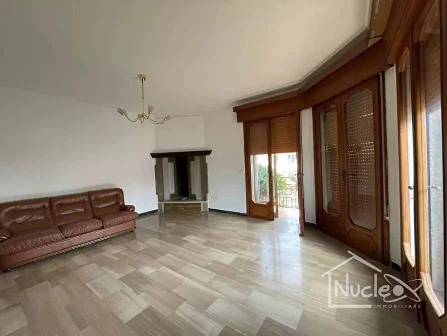 Immagine 7 di Casa indipendente in vendita  a Due Carrare