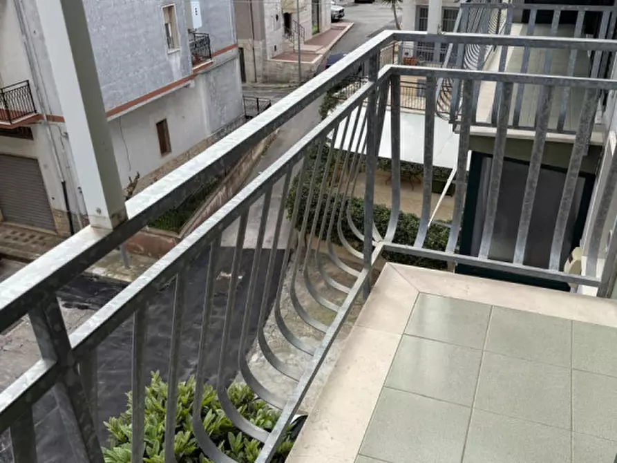 Immagine 18 di Appartamento in vendita  in Via Luigi Capuana a Ceglie Messapico