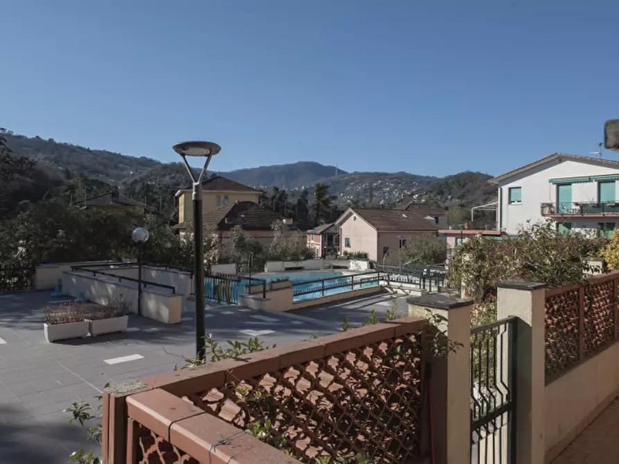 Immagine 13 di Appartamento in vendita  in Via Queirolo 5/2 a Rapallo