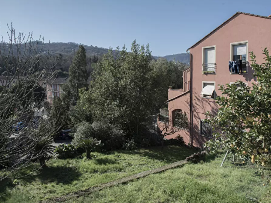 Immagine 1 di Appartamento in vendita  in Via Cardinale 18/7 a Rapallo